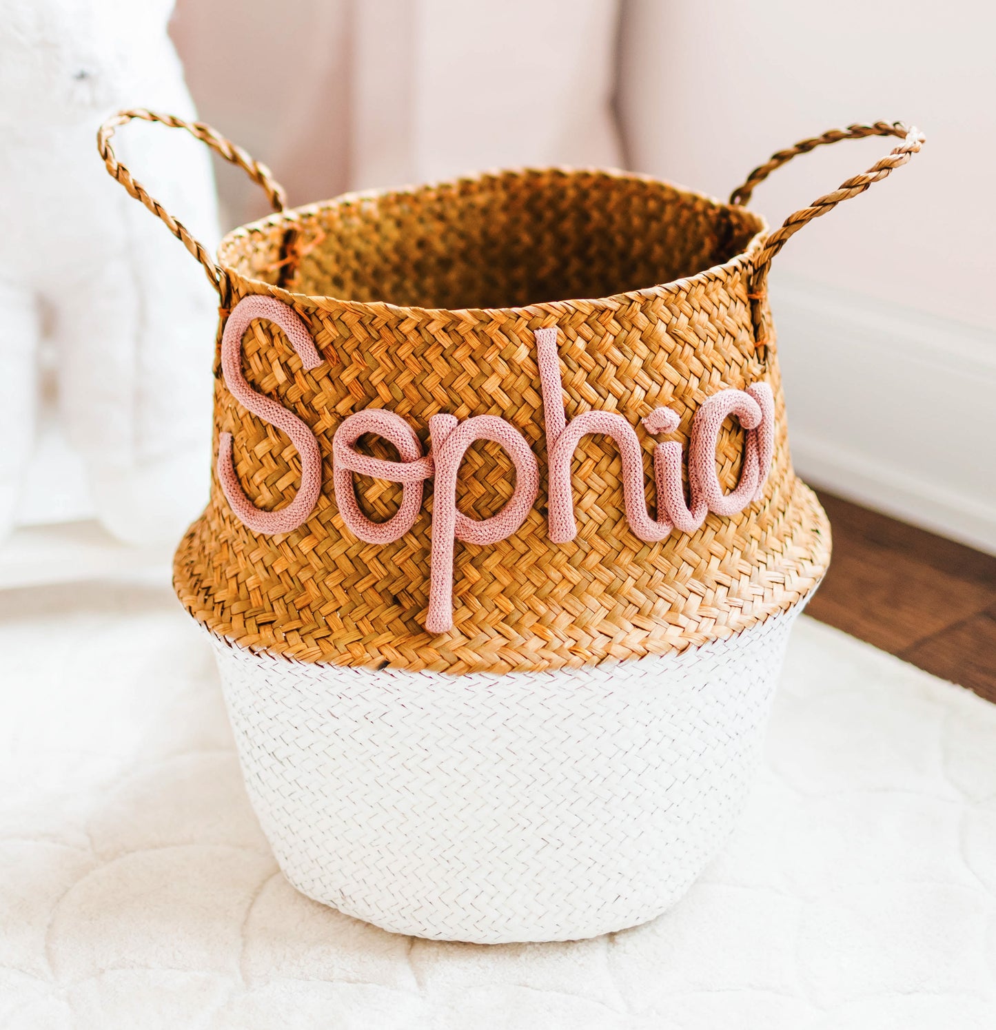 White Base, Personalized Basket